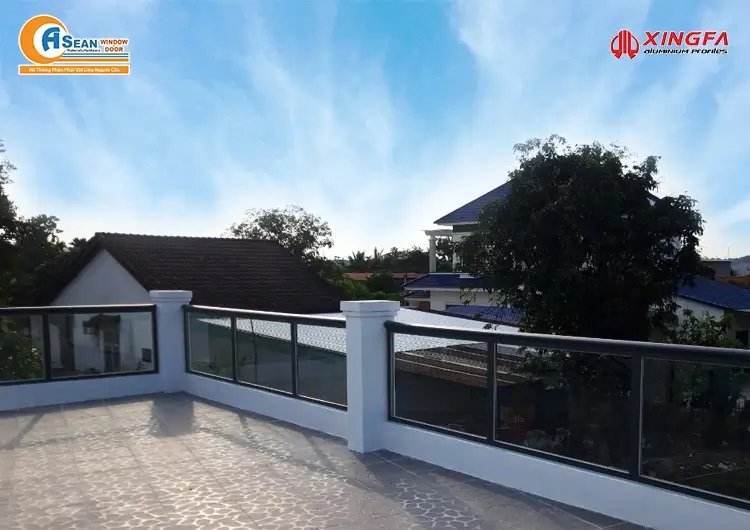 LAN CAN NHÔM XINGFA QUẢNG ĐÔNG