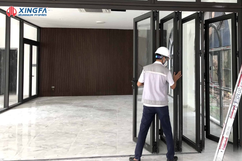 Cửa gấp