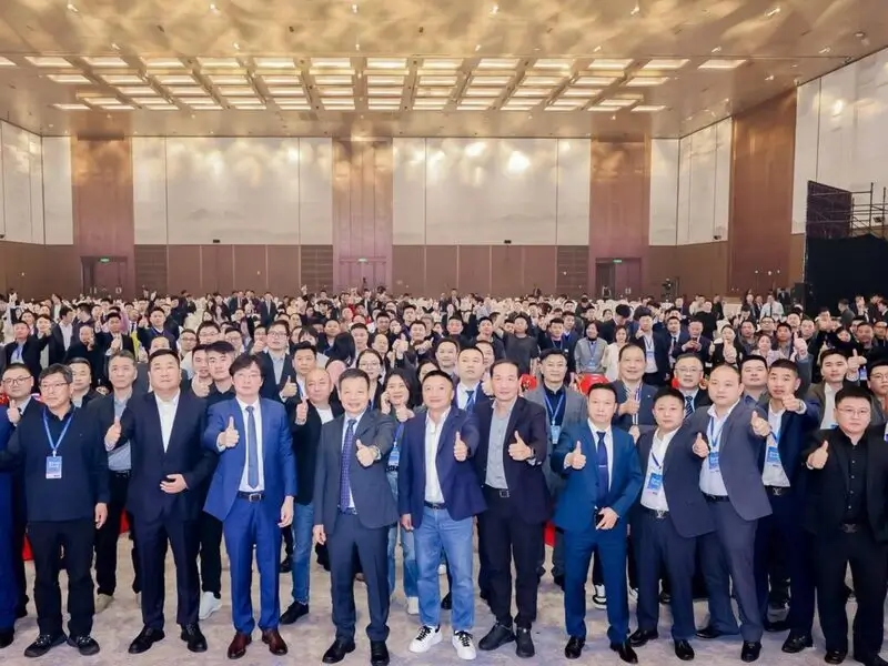 Xingfa tri ân nhà phân phối đại lý