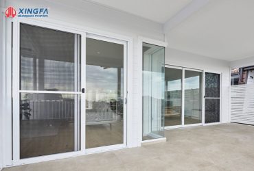 Cửa lùa 2 cánh hệ 55: Giải pháp bền đẹp và tối ưu không gian