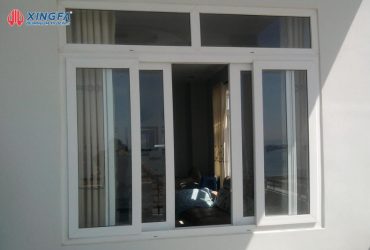 Cửa sổ 4 cánh: Biểu tượng của bề thế và kiến trúc toàn cảnh