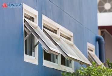 Cửa sổ mở hất 2 cánh: lấy thoáng và chống mưa hắt hiệu quả