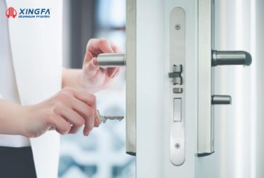 Tay nắm cửa nhôm chính hãng: Các mẫu tay nắm Xingfa đẹp nhất
